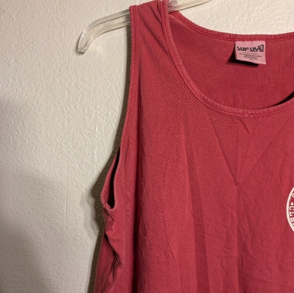 Surf Style Red Rash Guard with Wave Design Pre-owned Size Xl - Picture 7 of 7